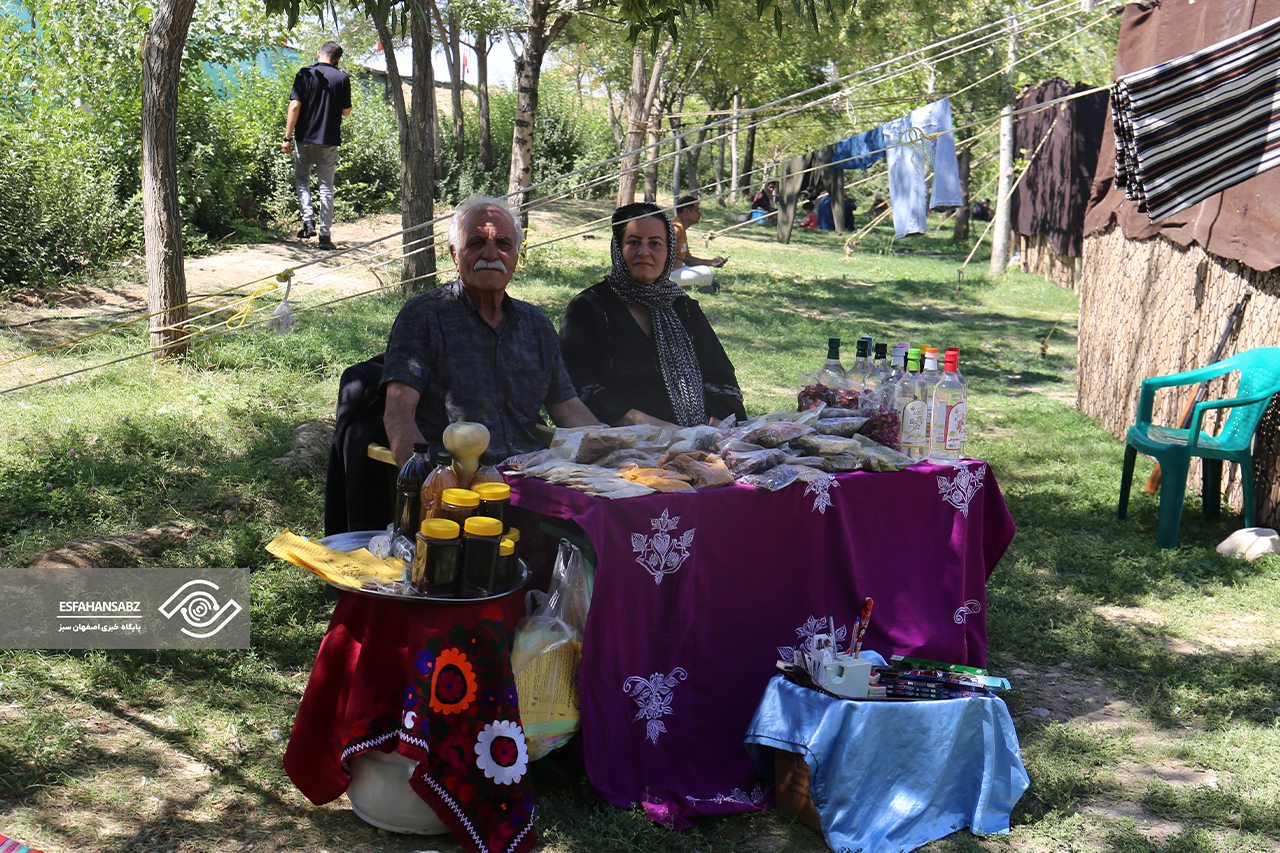 گزارش تصویری از نخستین جشنواره سیب در کُمه؛ بابازرنگ در مسیر تبدیل شدن به مقصد گردشگری پادنا