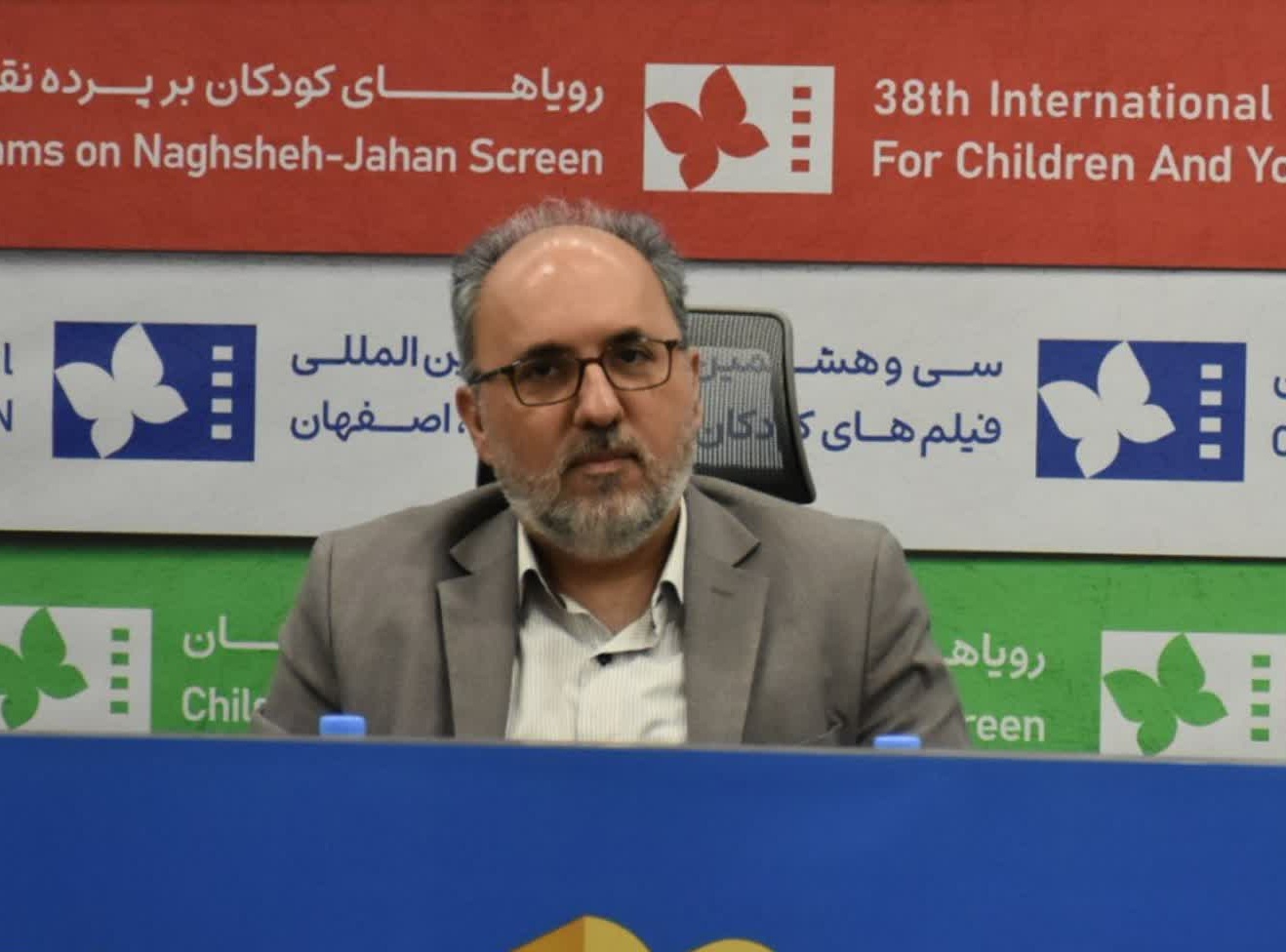 اسماعیلی: نوجوانان را فراموش کرده‌ایم؛ جشنواره فیلم کودک و نوجوان باید به جریان فرهنگی تبدیل شود