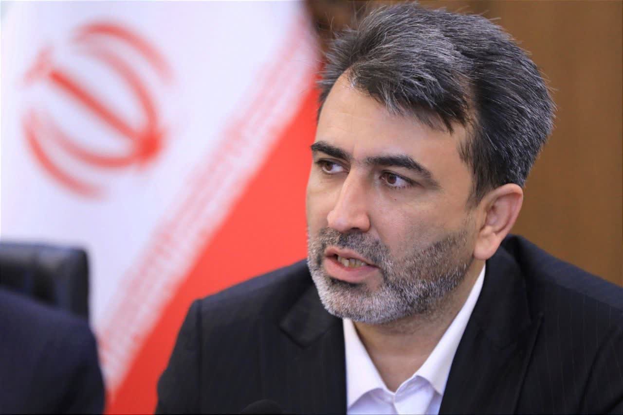 هشدار رئیس اتاق بازرگانی اصفهان درباره فرونشست؛ امنیت زندگی و آثار تاریخی در خطر است