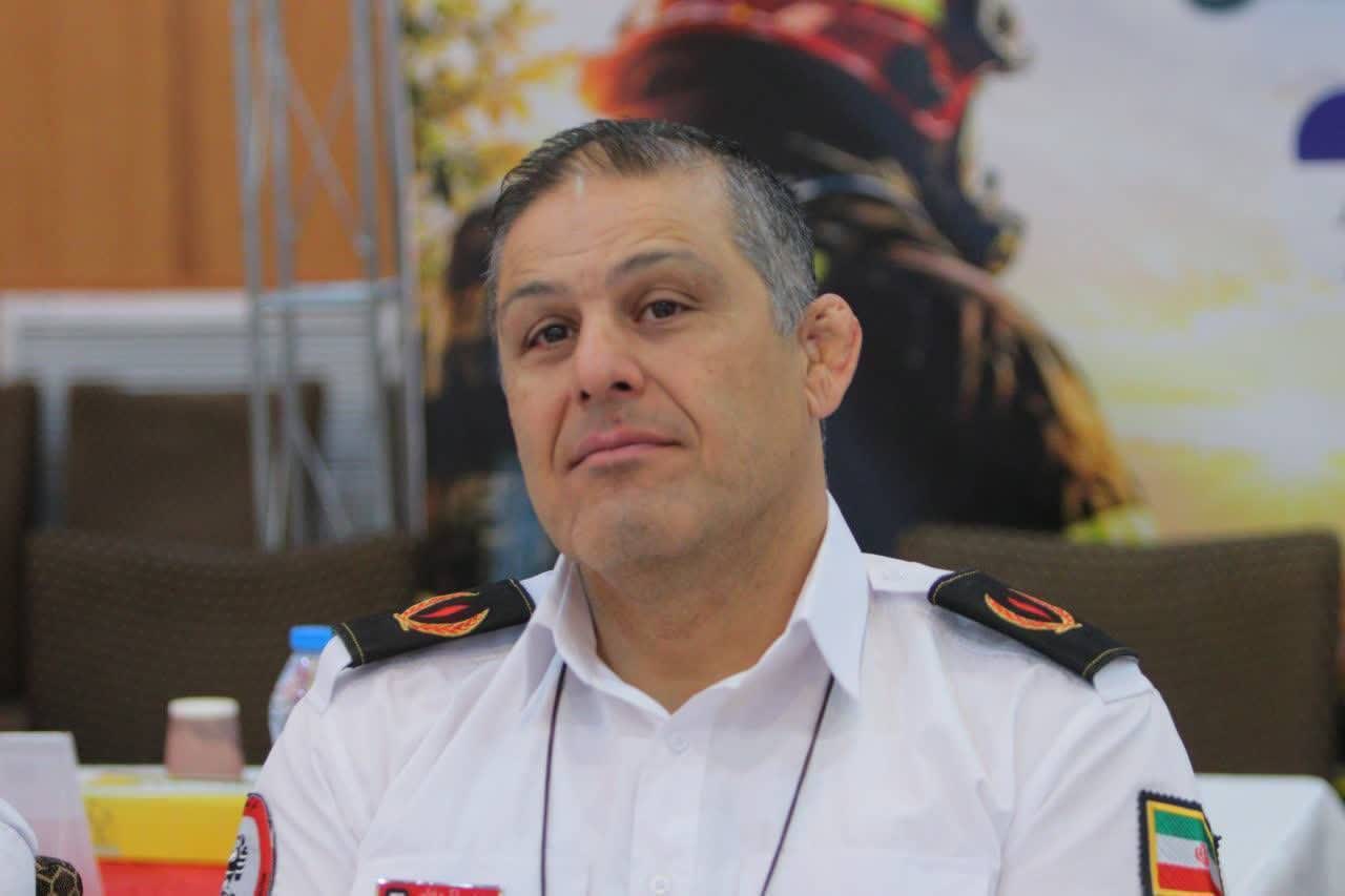 رئیس آتش‌نشانی شاهین‌شهر: آتش‌نشان رکن دوم ایمنی است؛ ساختمان ایمن باید پیش از حریق آماده باشد