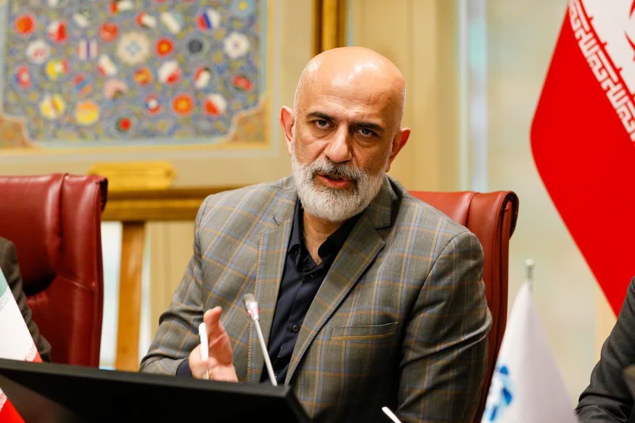 خسروی: تولید نباید نخستین قربانی ناترازی گاز باشد؛ ظرفیت‌های راکد انرژی آزاد شود