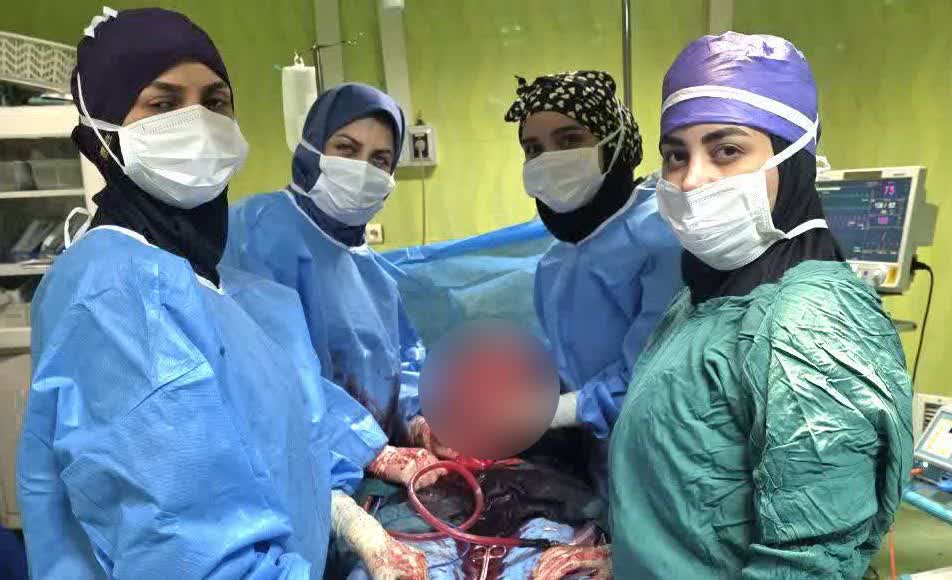 خارج‌سازی توده ۲.۵ کیلوگرمی از شکم و لگن بانوی ۴۲ ساله در بیمارستان شهید بهشتی کاشان